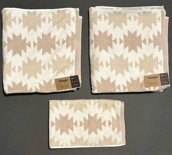 Wrangler Other - Wrangler Bath Hand Towels Canyon Ikat Beige Set Of 3 Pcs Aztec Southwestern Tan